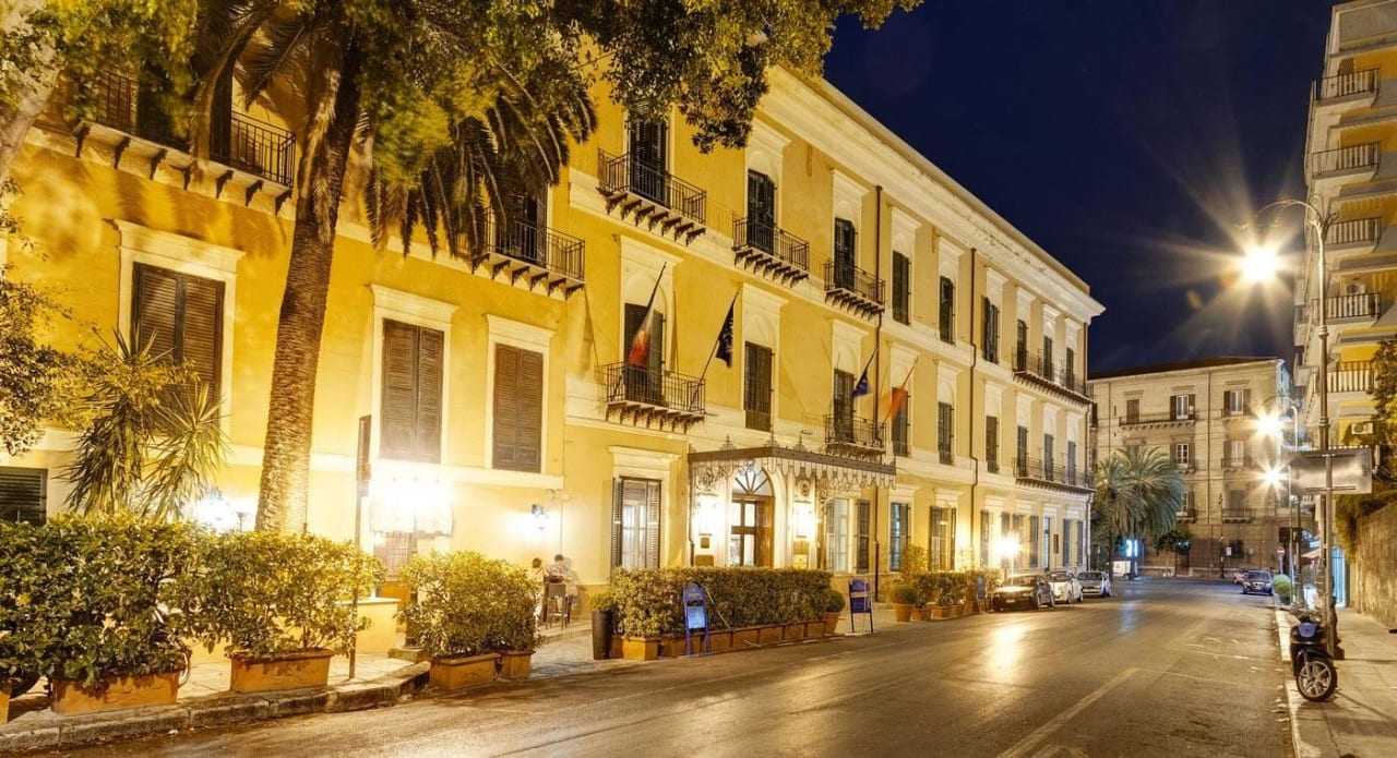 Exterior Mercure Palermo Excelsior City