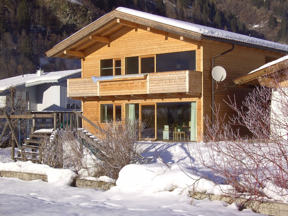 Holzhaus vón vorne Bioholzhaus Haslinger