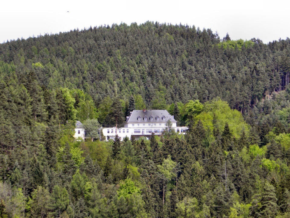 Blick vom Stausee Waldhotel am Stausee