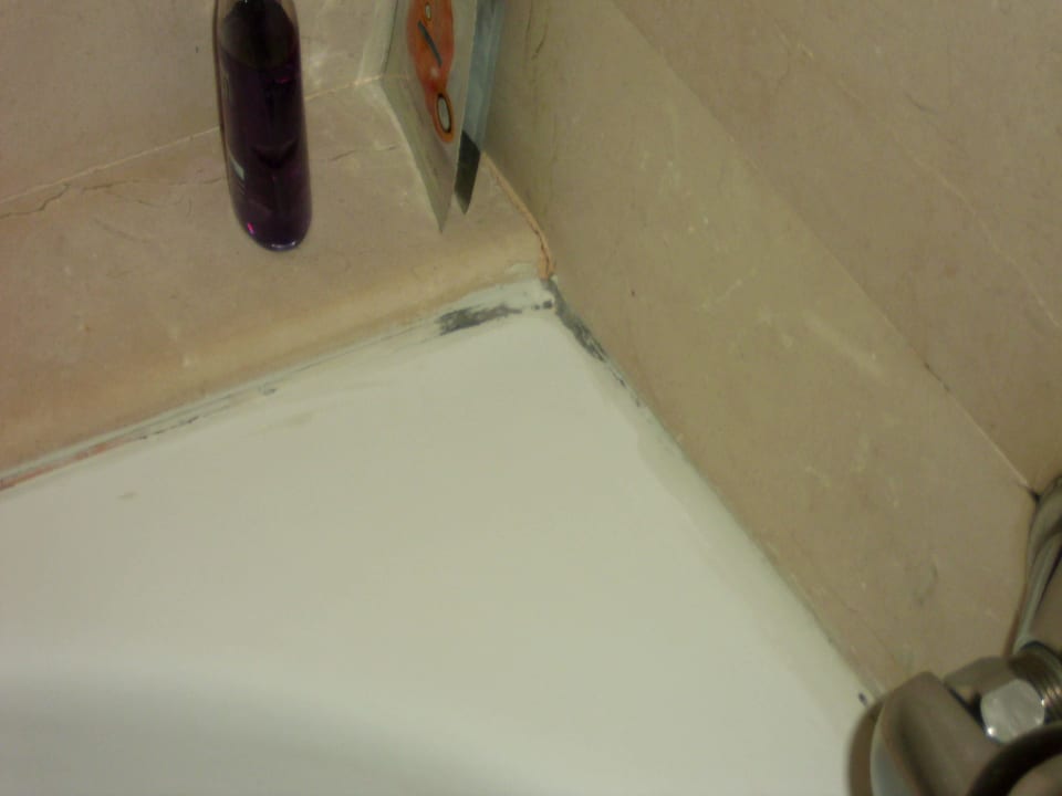 Badezimmer Grupotel Playa de Palma Suites & Spa