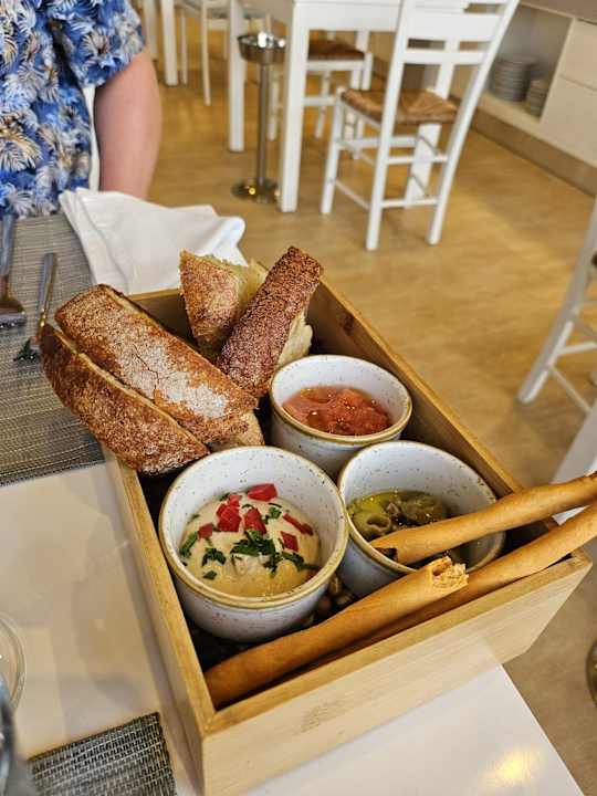 Gastro Paralos Lifestyle Beach