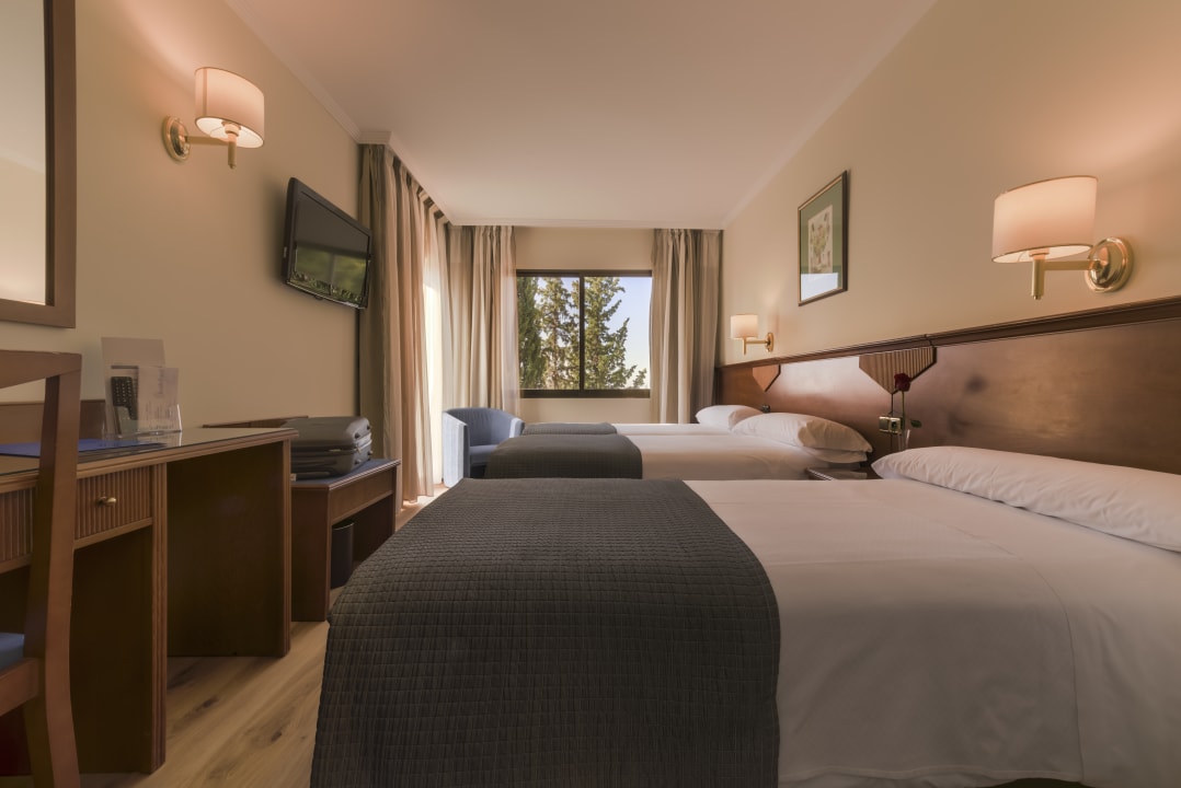 Zimmer Hotel Porcel Alixares