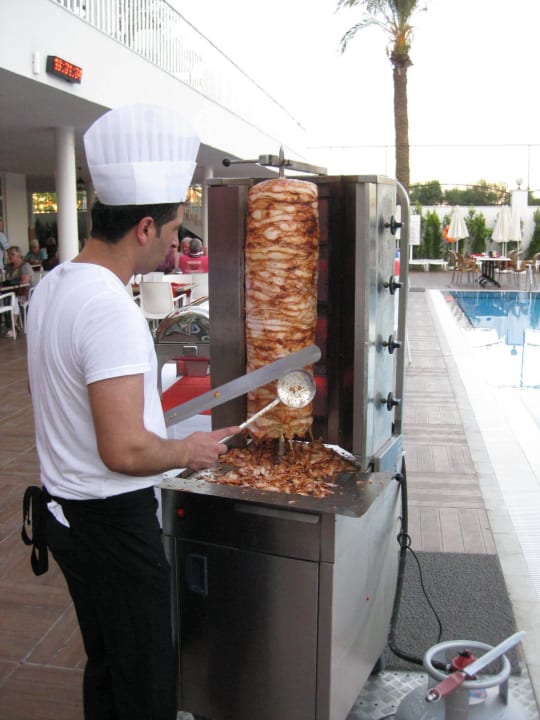 Döner Kebab Palm World Side Resort & Spa