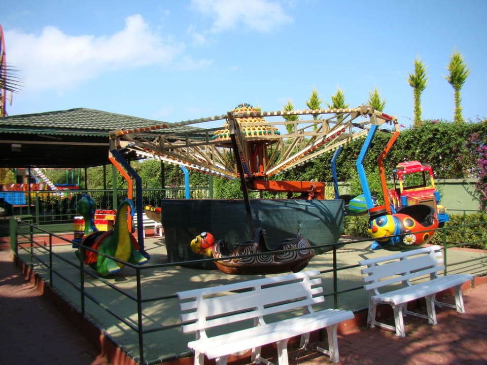 Луна-парк Botanik Hotel & Resort