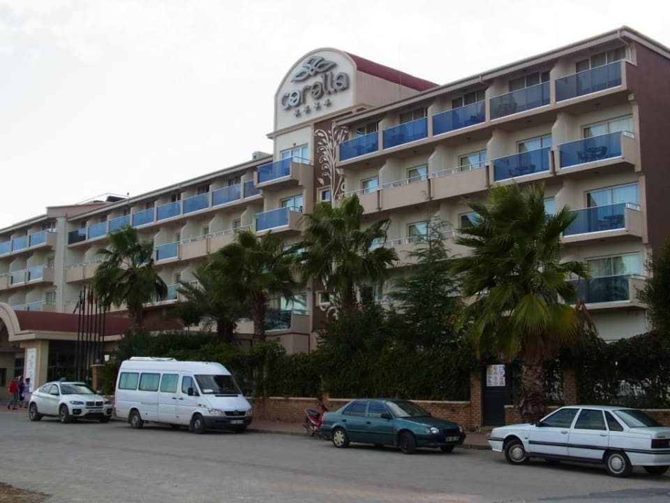 Hoteleingang Seaden Corolla Hotel