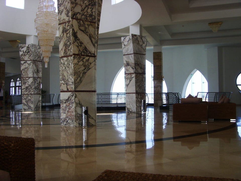 Eingangsbereich Hotel Gorgonia Beach Resort