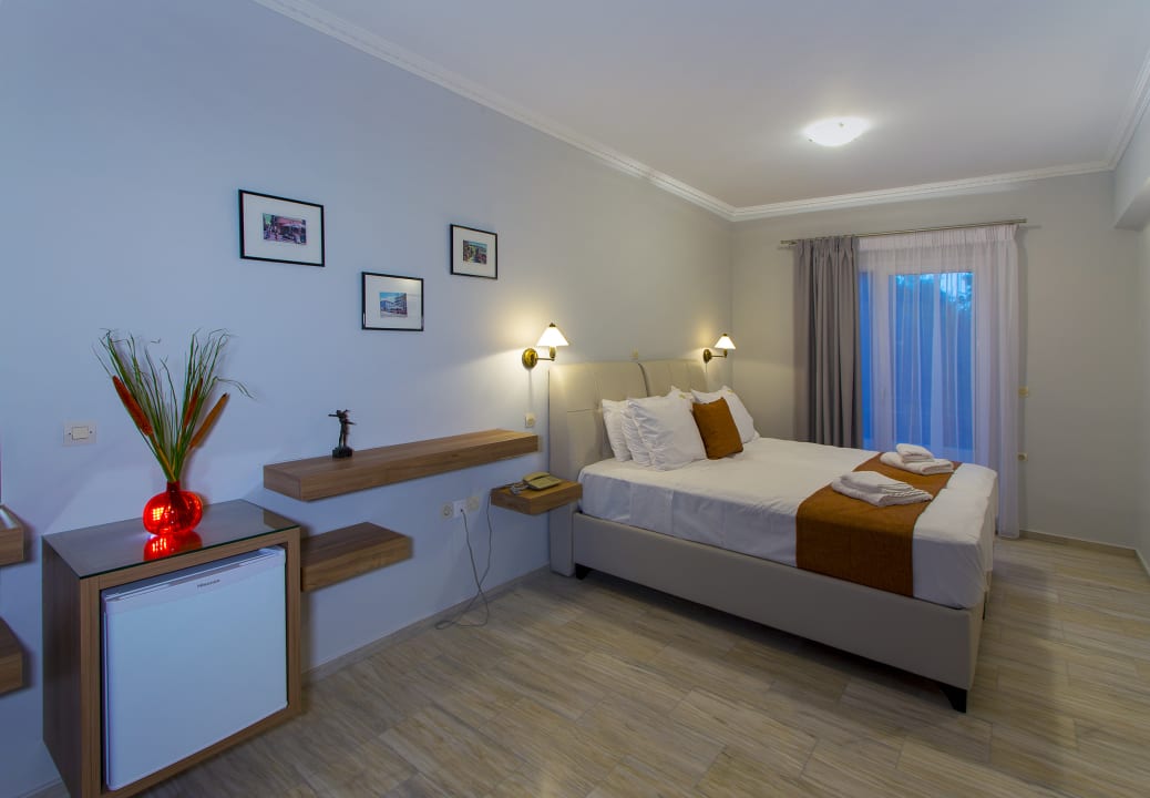 Zimmer Aliki Hotel