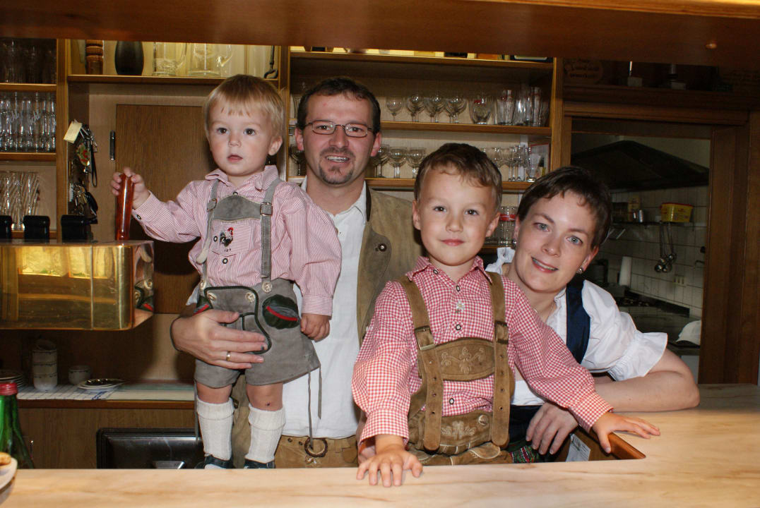 Wir freuen uns auf Ihren Besuch Gasthof zur Kirche