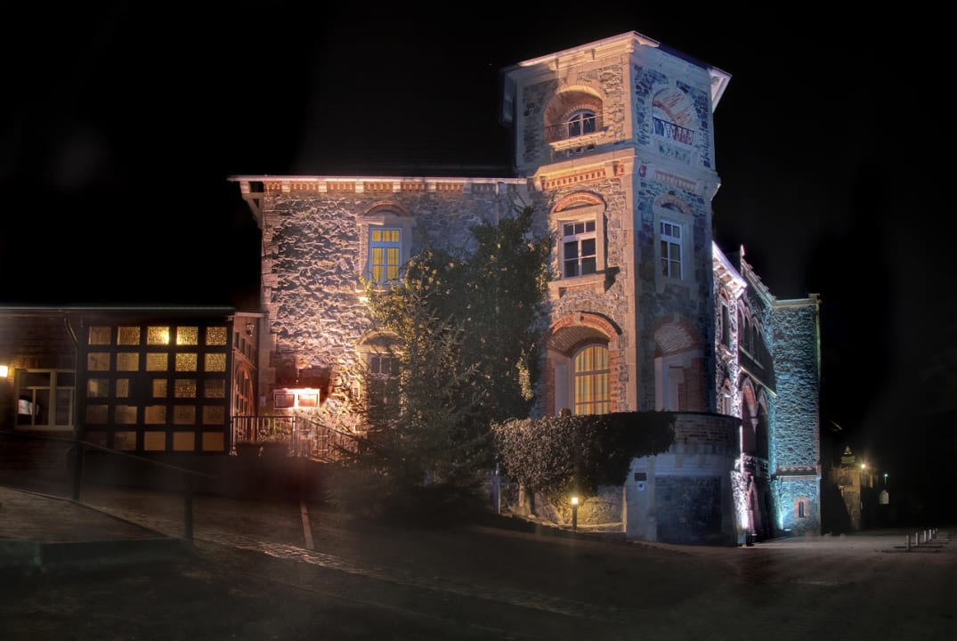 Hotel Bodeblick by night Hotel Bodeblick