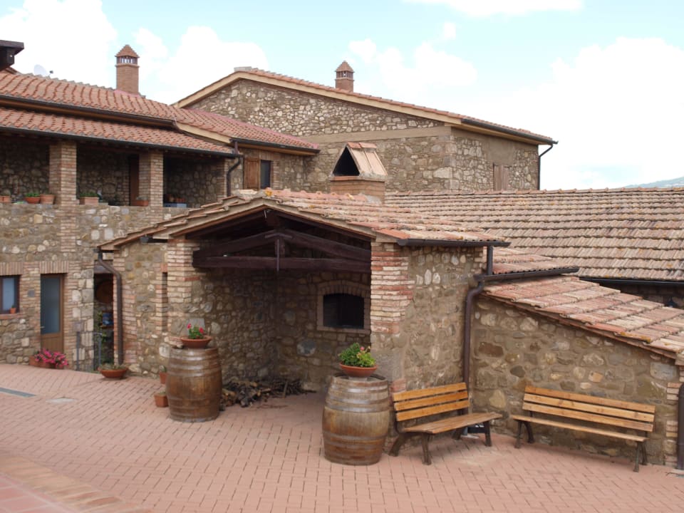 Backofen Agriturismo Podere del Vescovo