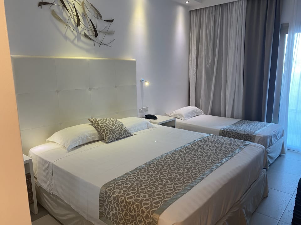 Zimmer Asterias Beach