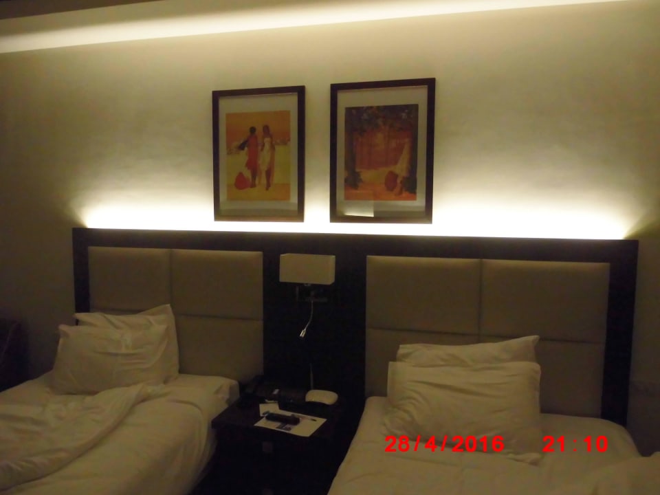 Stimmungsvolle Beleuchtung Beach Albatros Resort