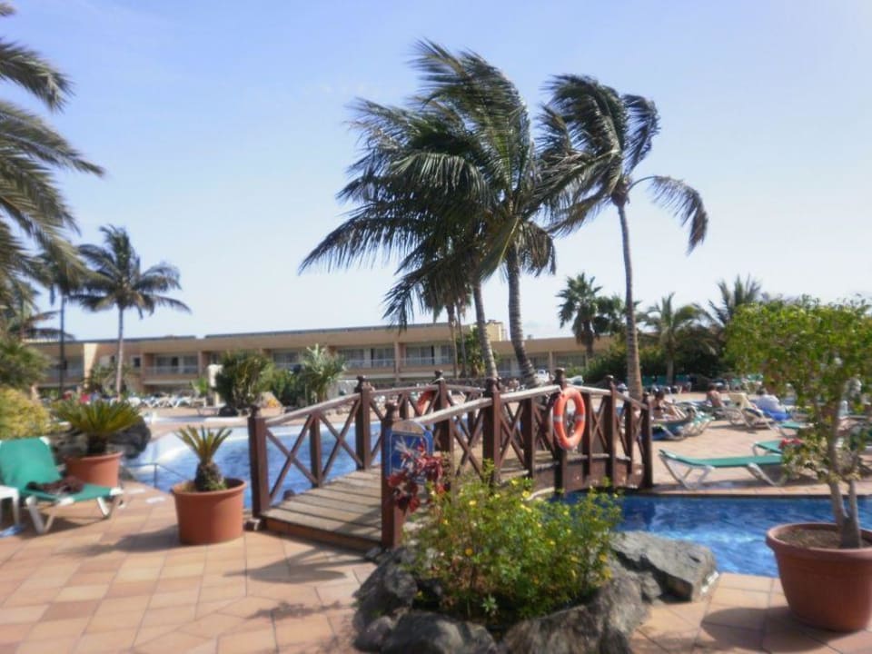 Basen Abora Interclub Atlantic by Lopesan Hotels