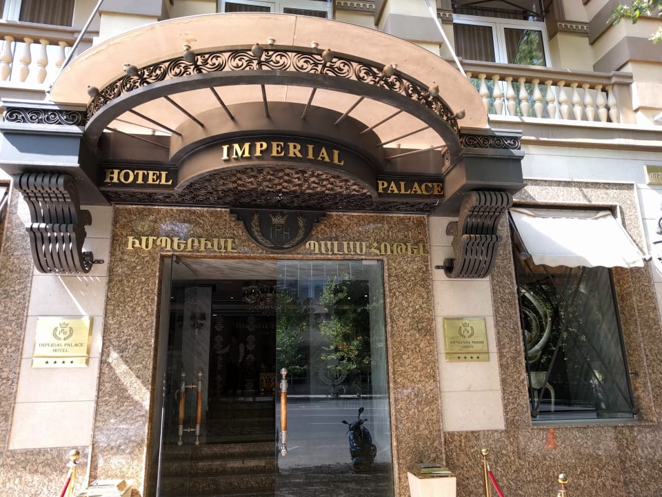 Außenansicht Hotel Imperial Palace