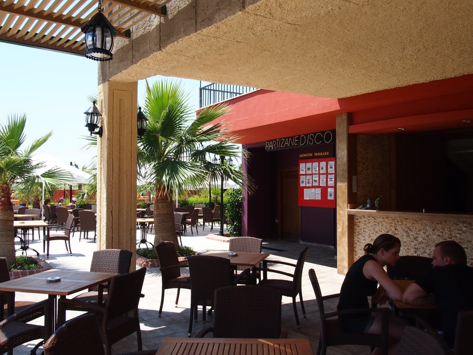 Poolbar Club Side Coast