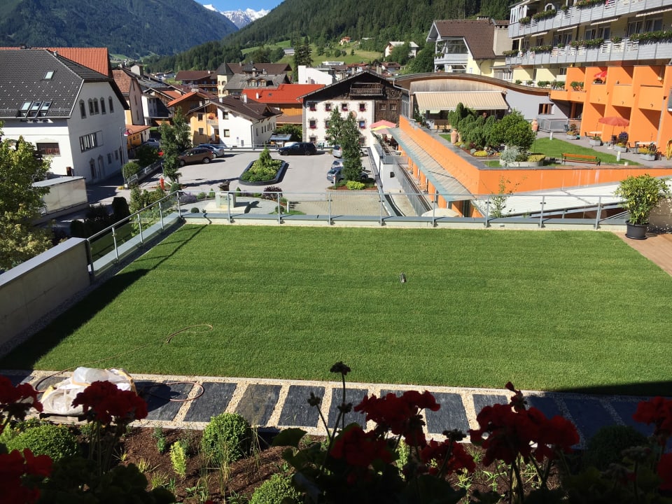 Gartenanlage Aparthotel Krösbacher