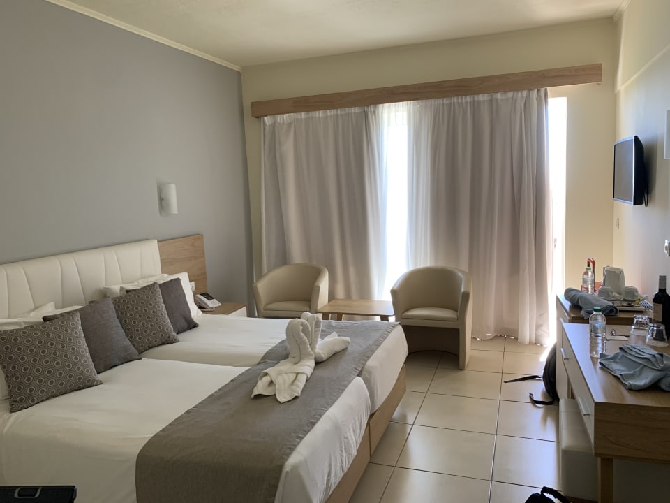 Zimmer Hotel Kalithea Horizon Royal