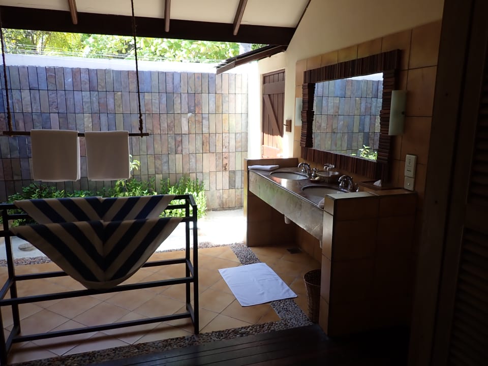 Zimmer Filitheyo Island Resort