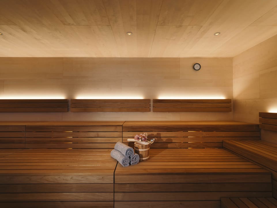 Sport & Freizeit Wellnesshotel ...liebes Rot-Flüh