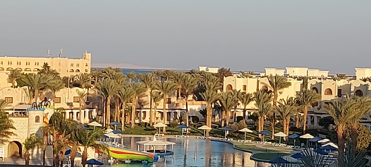 Ausblick Royal Lagoons Resort & Aqua Park