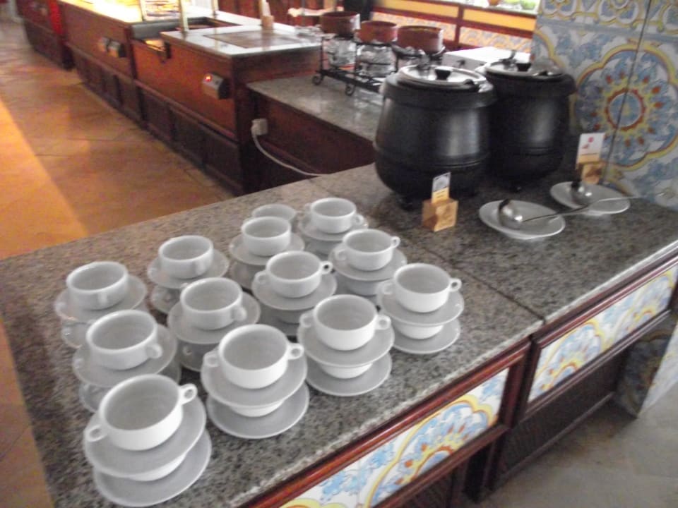 Zwei Sorten Suppen Alassio Hotel and Thalasso