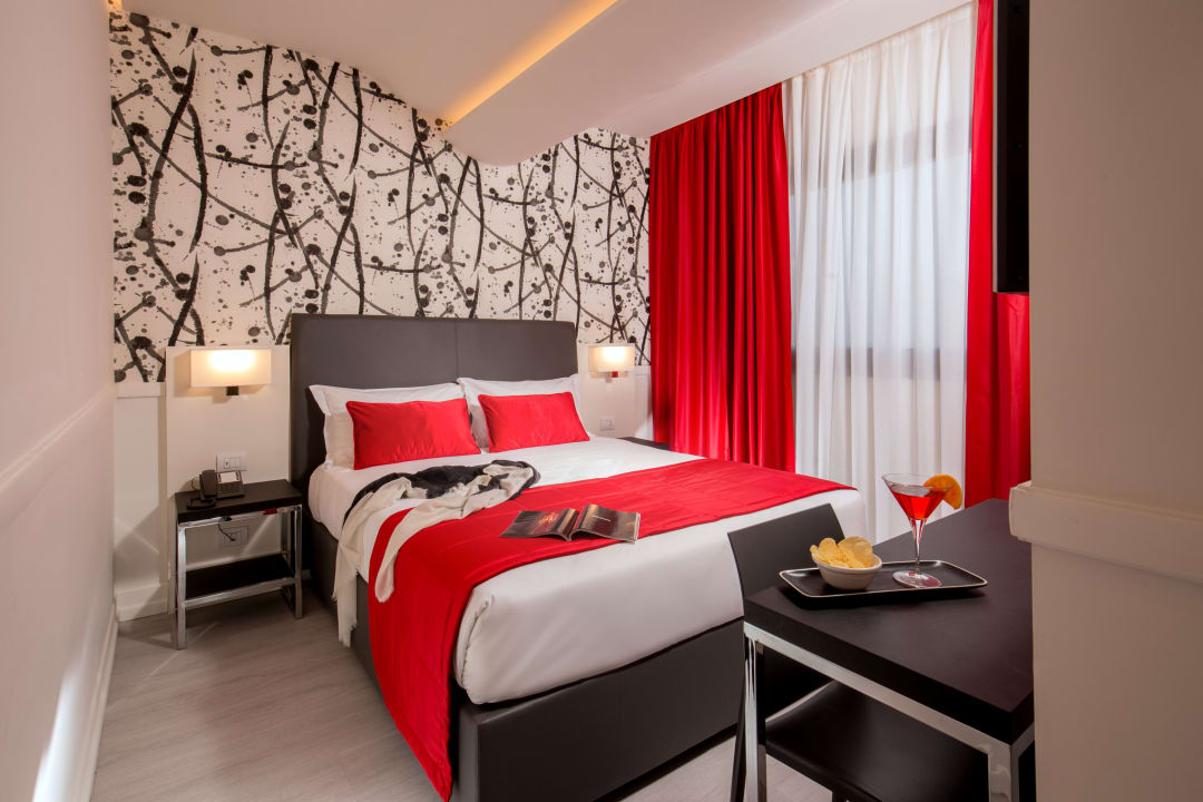 Zimmer Hotel American Palace Eur