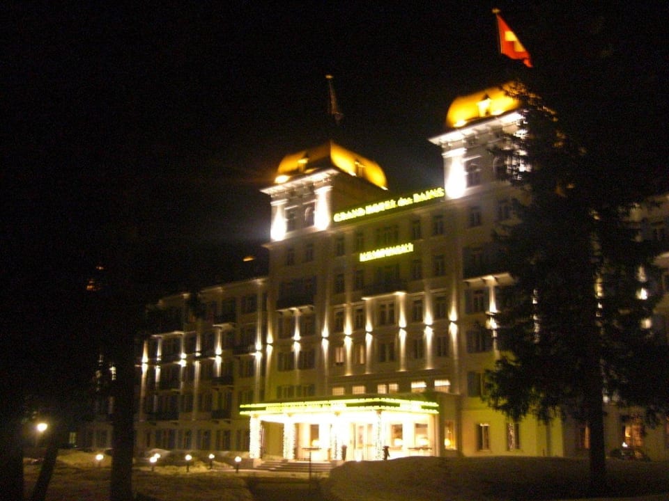 Der Palast von Aussen Grand Hotel des Bains Kempinski