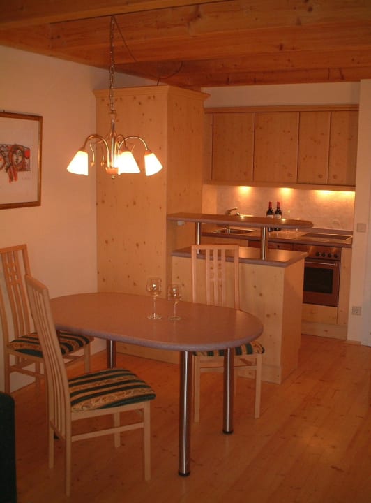 Essplatz für 4 Personen & Luxusküche Schlosshotel Mondsee