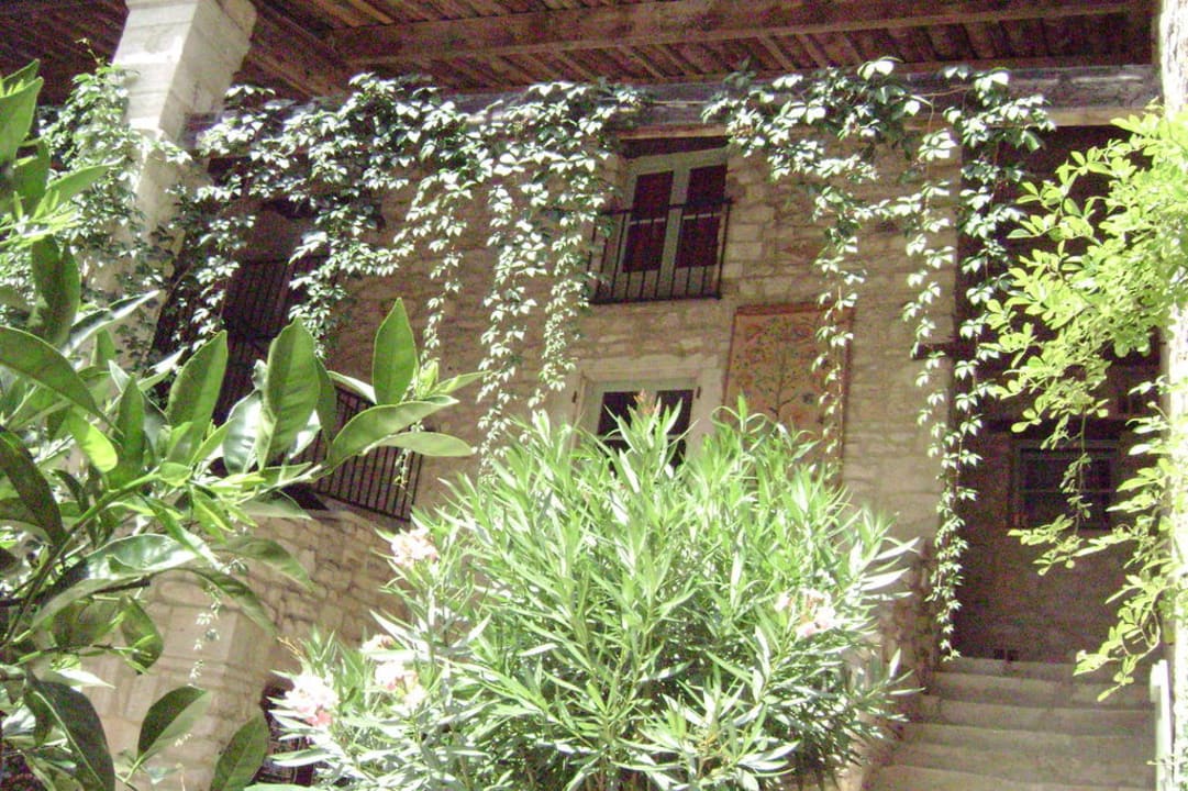 Blick auf die Zimmer Hotel La Magnanerie De Bernas