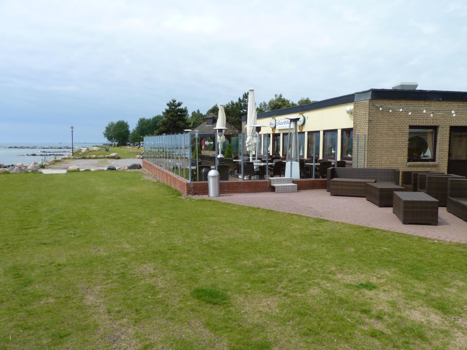 Seeblick Restaurant, ca. 60m von unserem Wagen entfernt Camping- und Ferienpark Wulfener Hals