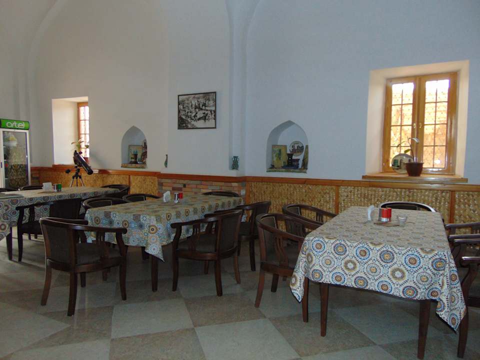 Gastro Madrasah Polvon-Qori Boutique