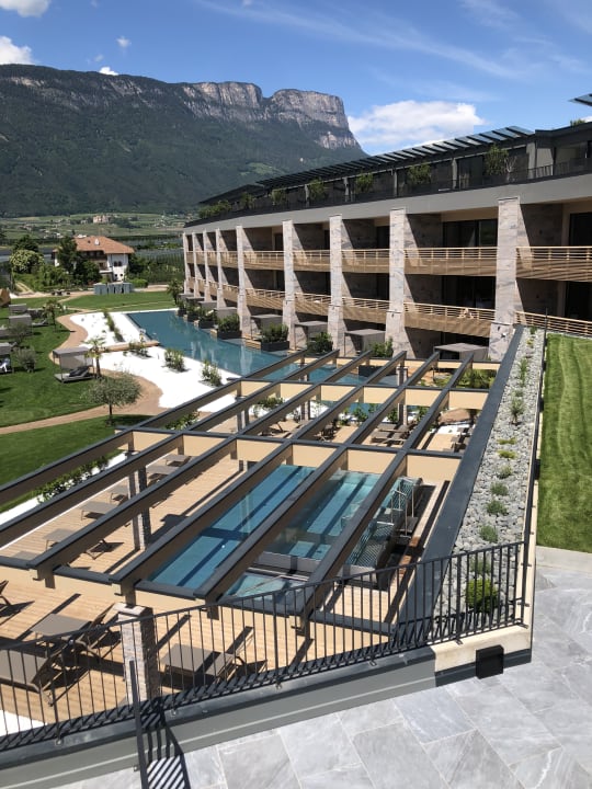 Außenansicht Weinegg Wellviva Resort