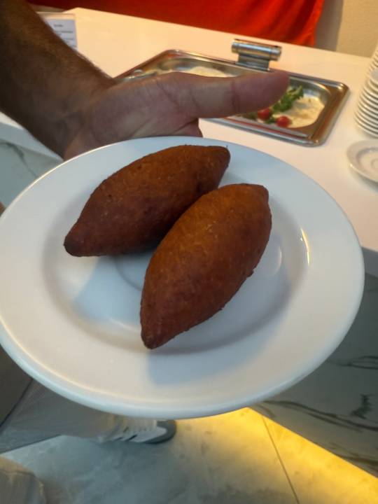 Gastro Emre Beach & Emre Hotel