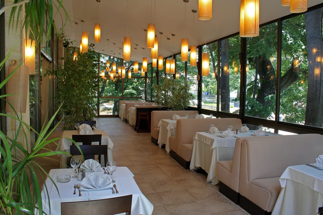 Lotos main restaurant HVD Lotos