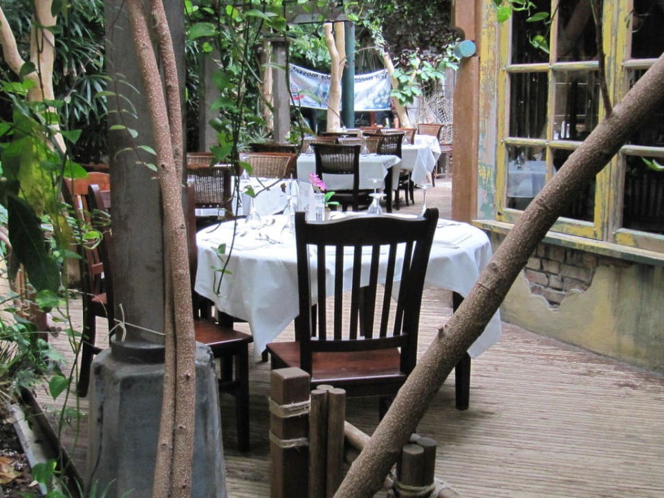 So gemütlich kann man dort speisen und sitzen Center Parcs De Vossemeren