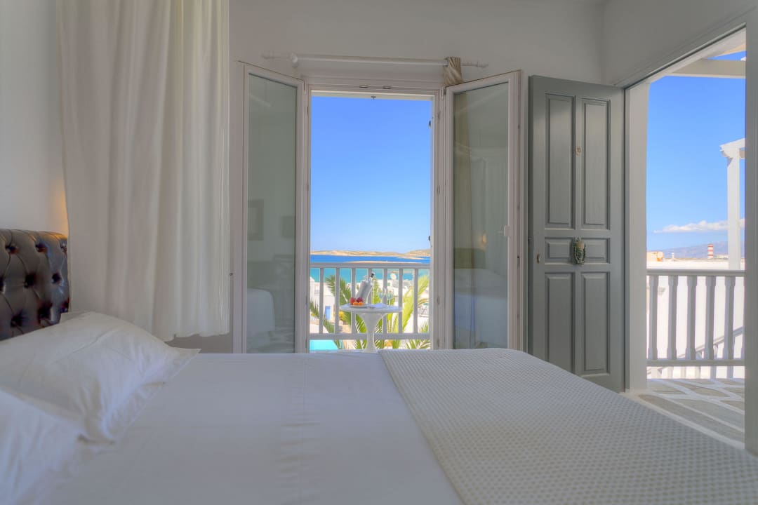 Junior Suite Jacuzzi Lilly Residence All Suites Hotel