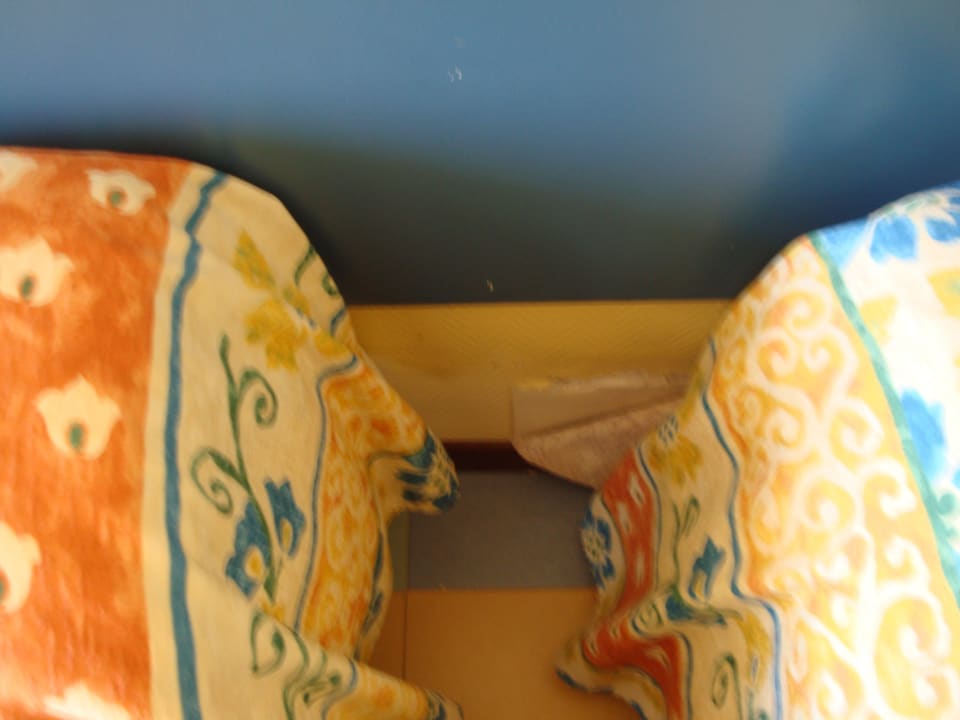 Wand renovierungsbedürftig Iberostar Waves Bouganville Playa