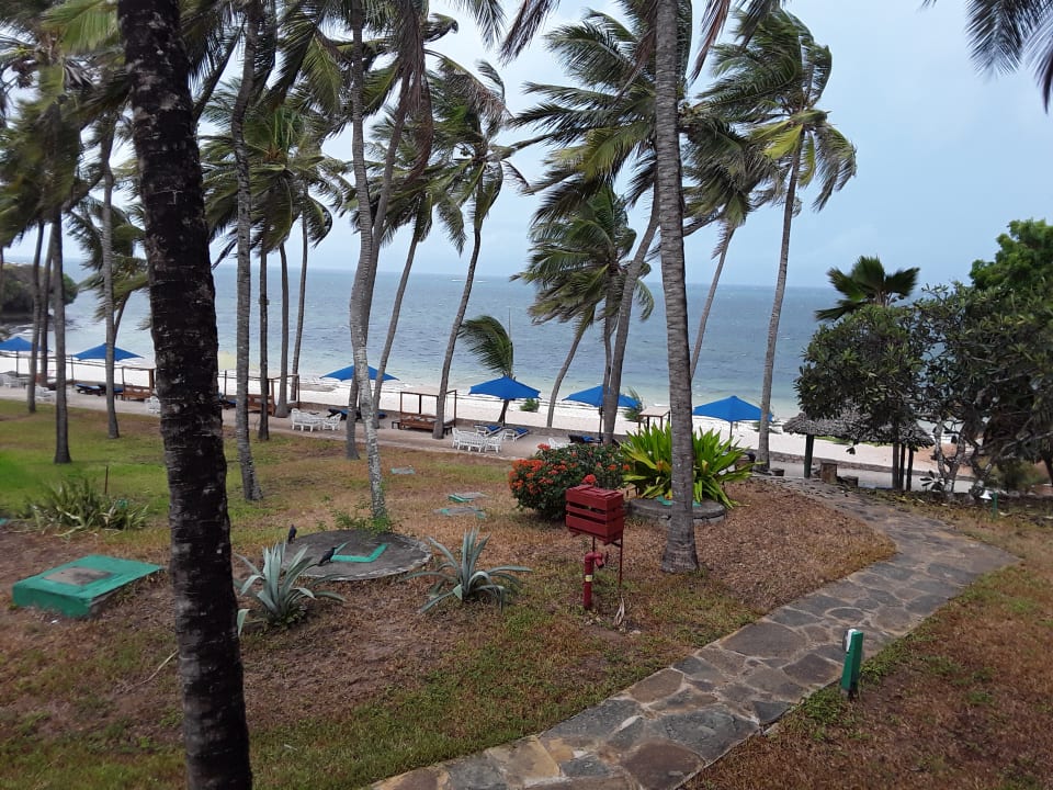 Gartenanlage PrideInn Flamingo Beach Resort & Spa