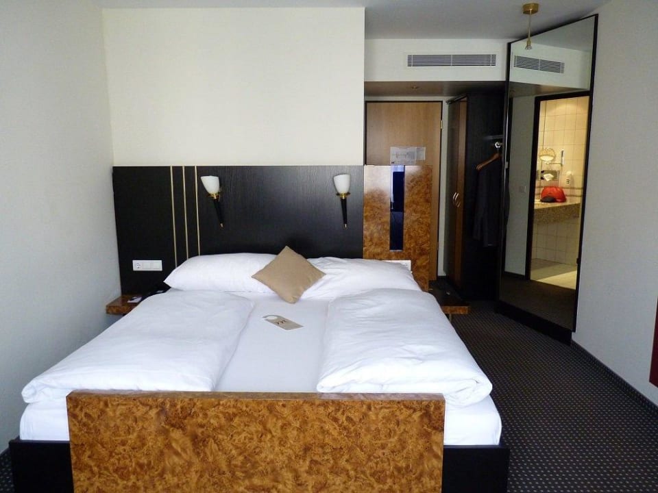 Zimmer 206 Mercure Hotel Plaza Essen
