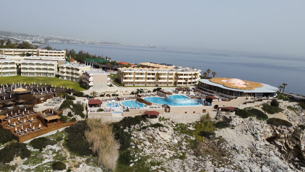 Außenansicht Hotel Kalithea Horizon Royal