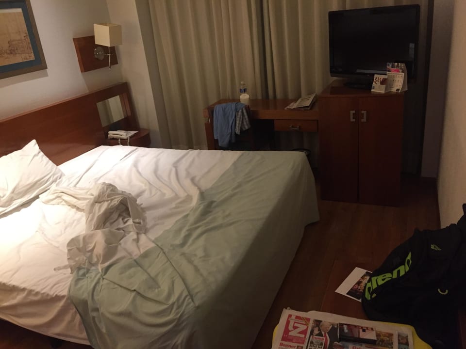 Sehr kleines Zimmer Casa de las Artes Meliá Collection