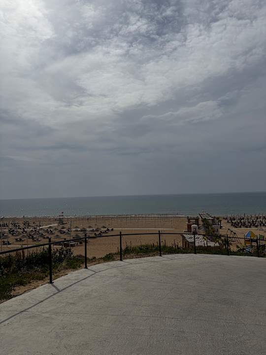 Strand Jacaranda Luxury Resort