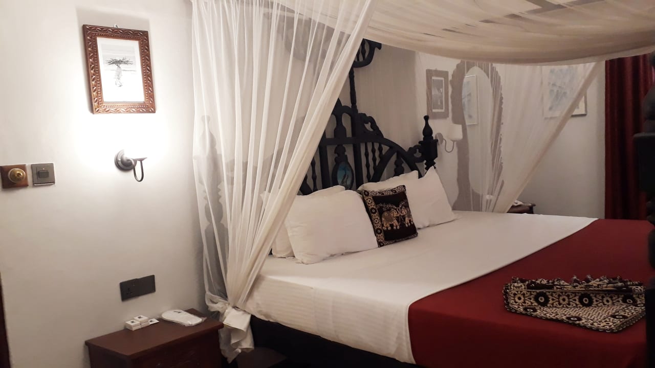 Zimmer Tembo House Hotel And Apartments