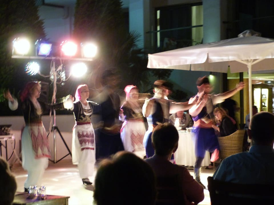 Kretischer Abend Albatros Spa & Resort Hotel
