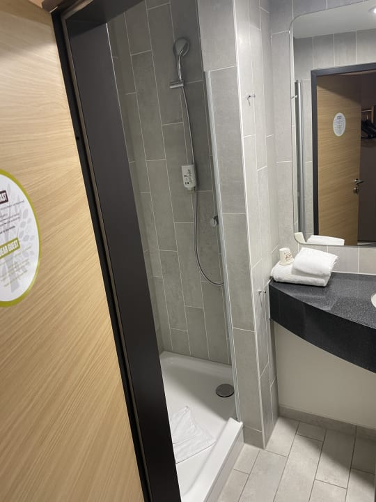 Zimmer B&B Hotel München-Airport