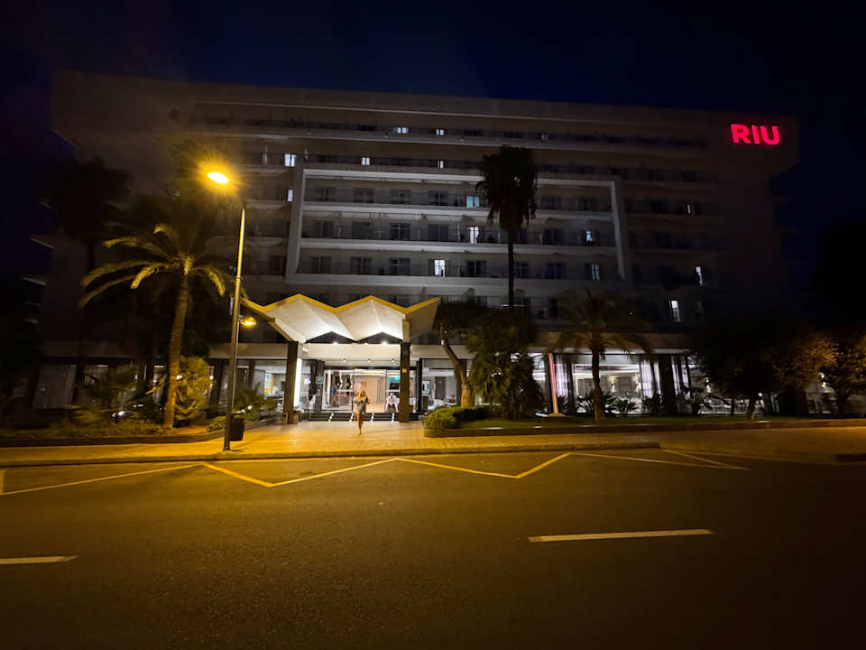 Außenansicht Hotel Riu Festival