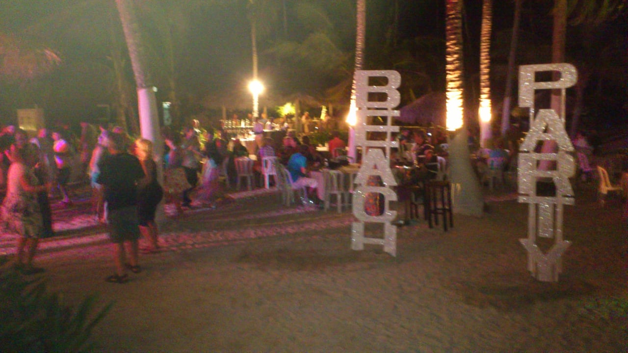 Beach Party 1xpro Woche (Cool) Catalonia Punta Cana - All Inclusive