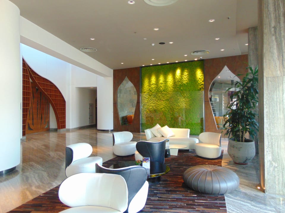 Lobby The Art Hotel & Resort