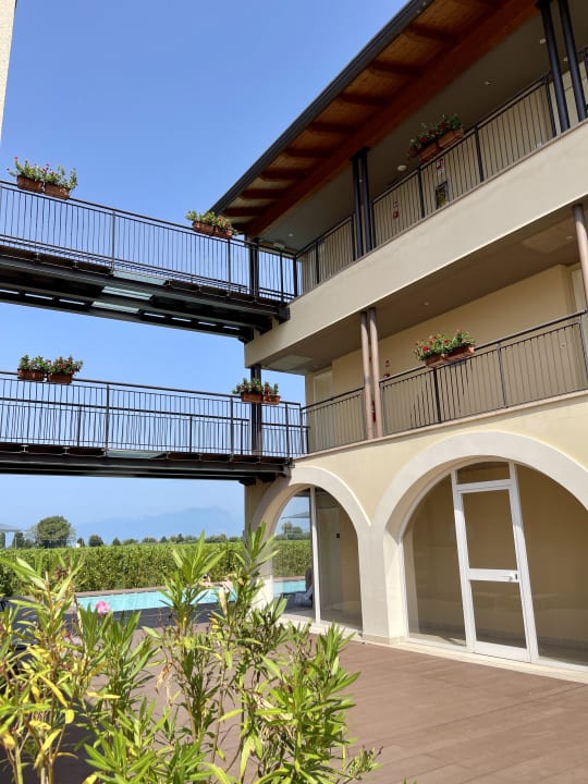 Außenansicht Leonardo Hotel Lago di Garda – Wellness and Spa