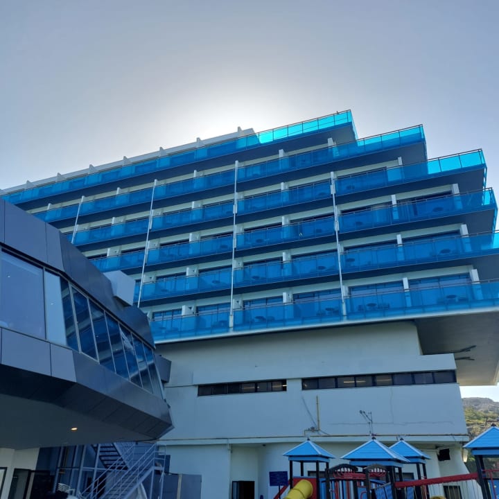 Außenansicht Hotel Calypso Beach